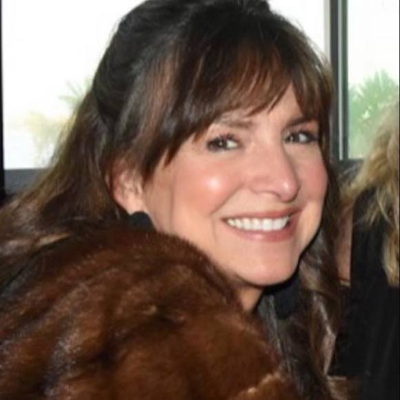 Meet your Posher, Brenda - Picture 1 of 1